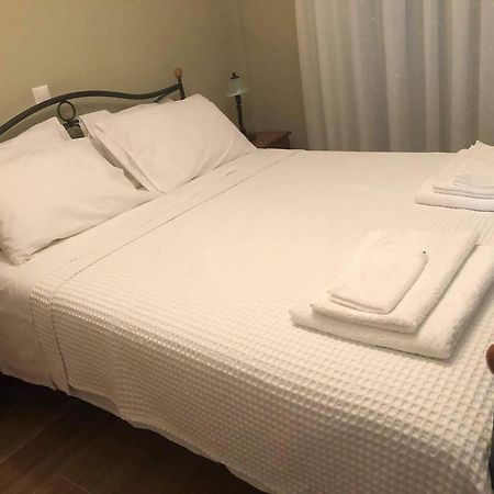 Lydia'S Inn 2 With Private Pool Мелисси Экстерьер фото
