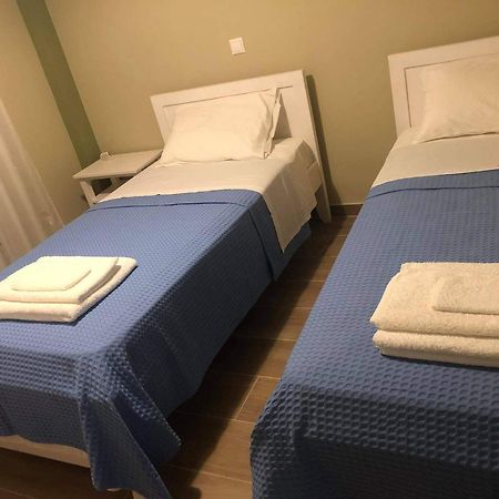 Lydia'S Inn 2 With Private Pool Мелисси Экстерьер фото